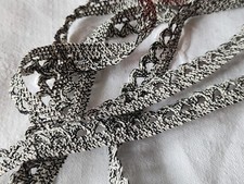 Dentelle vintage blanc noir