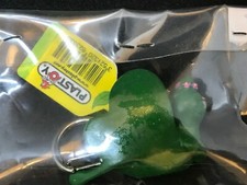 FIGURINE ANCIENNE EN PVC