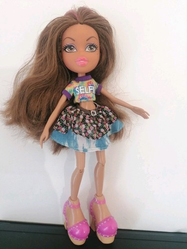 Poupée bratz selfie snaps - bratz,