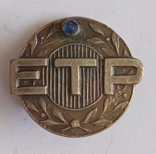 Insigne boutonnière de - de,