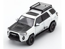 TOYOTA 4-Runner  - white - GCD 1:64