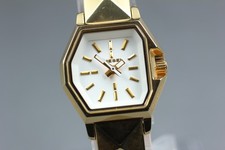 Montre pour femme vintage