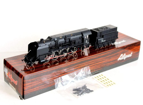 Liliput 106 locomotive - liliput, ho