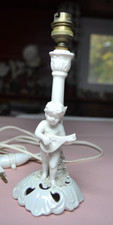 Ancien pied de lampe ange, chérubin  en porcelaine , signature ancre marine