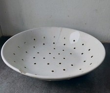 Assiette égoutoir faisselle