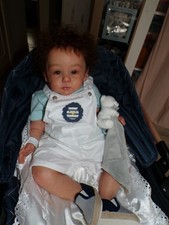 Poupée Reborn vynil du kit huxley