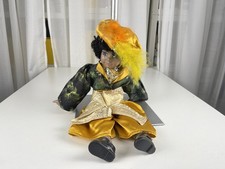 Poupée de collection en