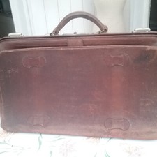 ANCIEN SAC DE VOYAGE EN CUIR PATINÉ -  VALISE -FERMOIR LAITON