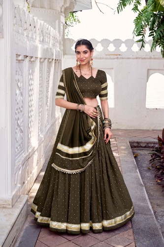 Lehenga mariée épais - de,