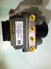 Bloc ABS (freins anti-blocage)