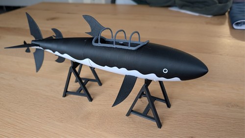 Sous marin requin tintin - sous-marin,
