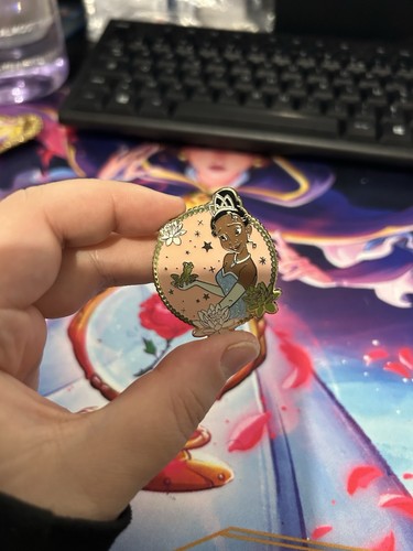 Pin disney tiana - tiana, naveen