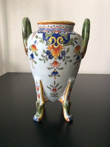 Vase quadripode anses en - vase,