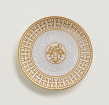NEW HERMES MOSAIQUE AU 24 GOLD PAIR OF DESSERT PLATES #P026007P BRAND NIB F/SH