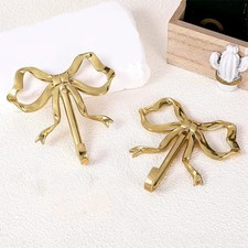 Patère murale en alliage en