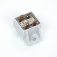 Régulateur redresseur de