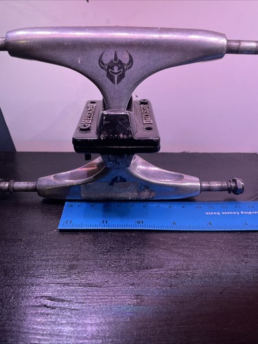 Darkstar skateboard trucks - darkstar,