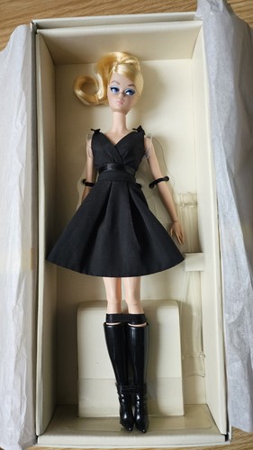 Barbie silkstone fashion model - fashion,