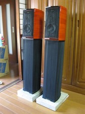 Sonus Faber Guarneri Memento speakers in excellent Condition