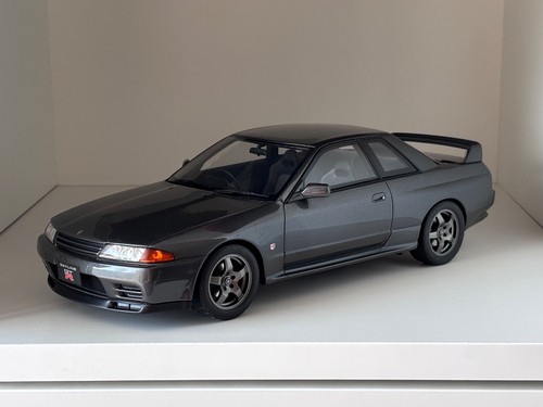 Nissan skyline gtr r32 - 1/18,