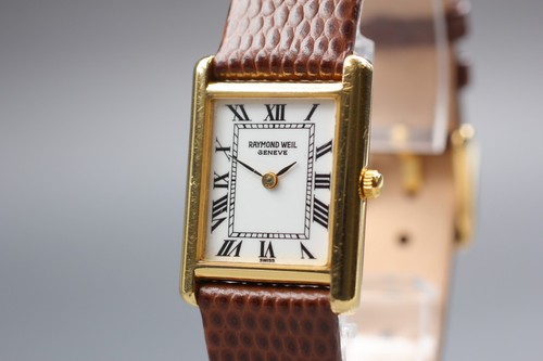 Montre quartz pour femme - montre,