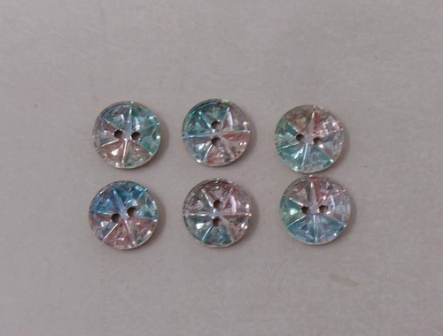 Lot boutons anciens en - de,