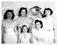 Bride And Her Bridal Party B+W Found Photo VB683