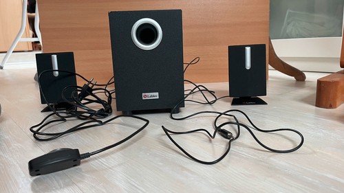 Enceinte avec caisson de - pc,