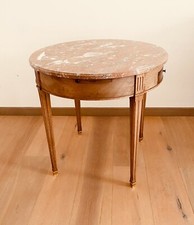 Table bouillote de style Louis