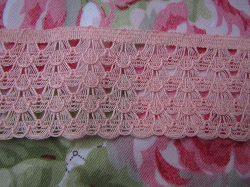 620 dentelle ancienne - 620,