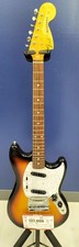 Guitare électrique FENDER JAPAN MG69 Mustang-01