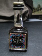 Dolji Wood Strawberry Cute