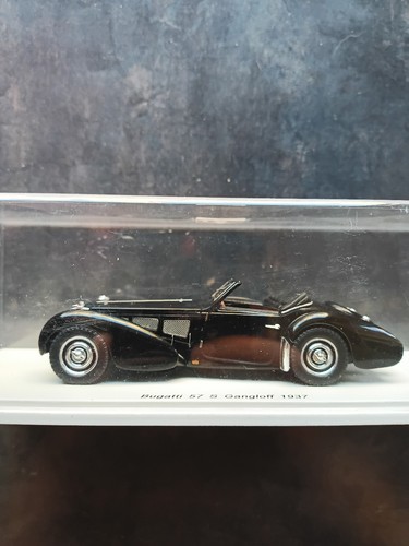 Spark bugatti 57 s - 1:43,