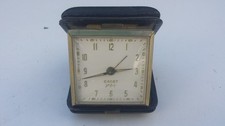 Ancien réveil de voyage