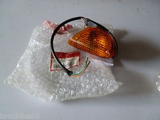 CLIGNOTANT AVANT GAUCHE