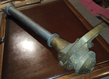 Ancienne lance à incendie