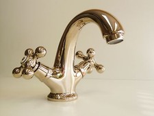 Robinet De Lavabo En Laiton