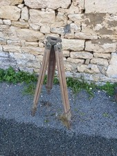 Trépied d'Arpenteur Ancien en
