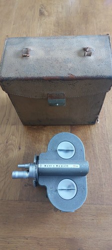 Camera bell howell filmo - &,