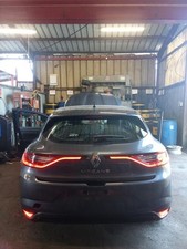 Pare choc arriere RENAULT