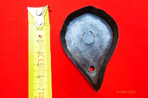 Emporte piece outil ancien - piece,