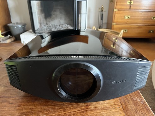 Projector sony - 3d),