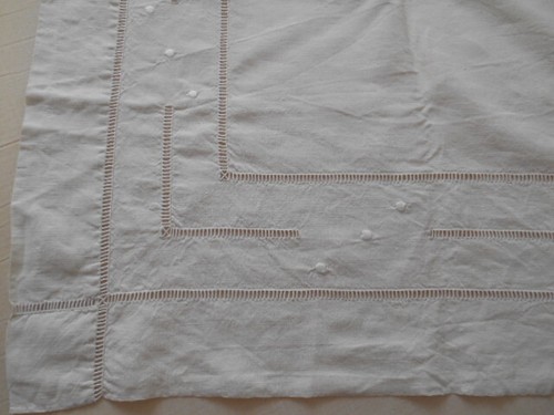 Drap broderie echelle - broderie, a