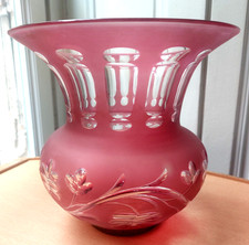 BELLE ET GROSSE TULIPE EN