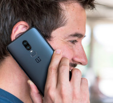 Smartphone GSM octa-core 1+ 6