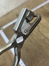 Pince Emporte-Pièce