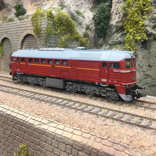 Locomotive diesel série - , 120
