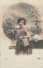 CP PETITE FILLE ARROSOIR