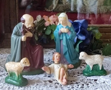 ANTIQUE CRECHE DE NOEL
