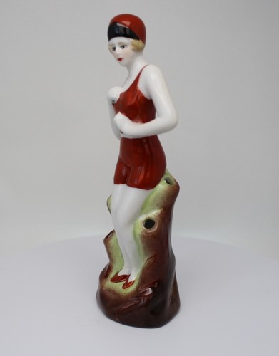 Pique fleurs vase figurine - vase,